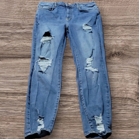 WOMAN'S FOREVER 21 DENIM JEANS - Picture 2 of 8